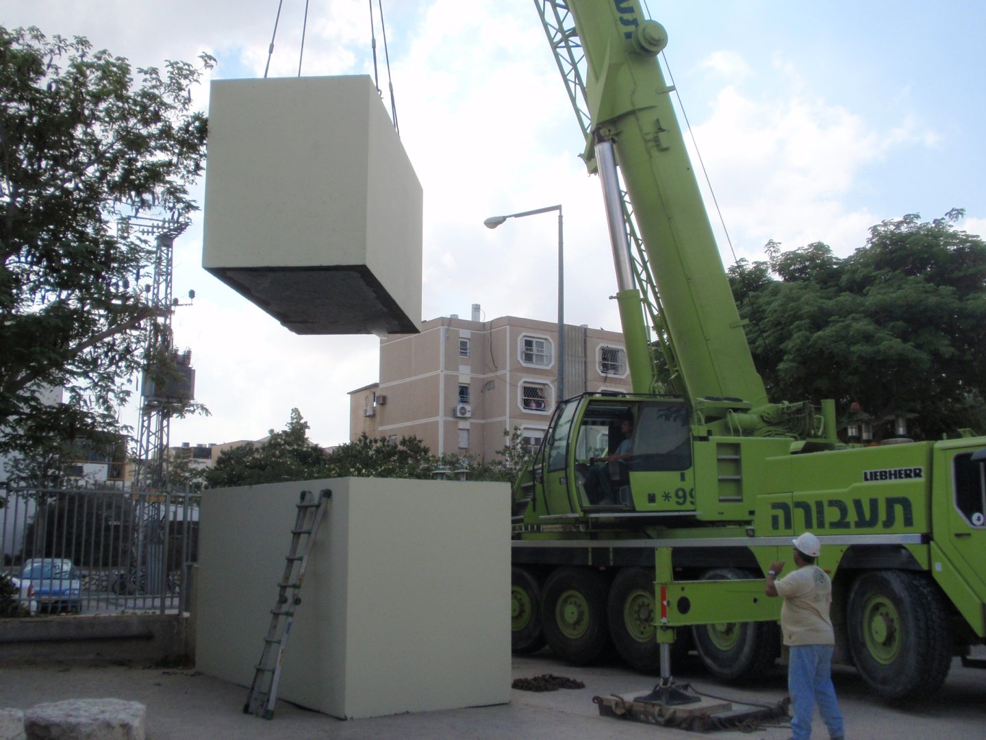 Mobile shelter